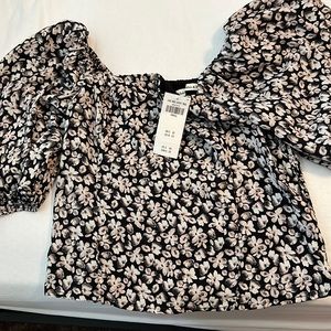 Brand new with tags Abercrombie cropped top.